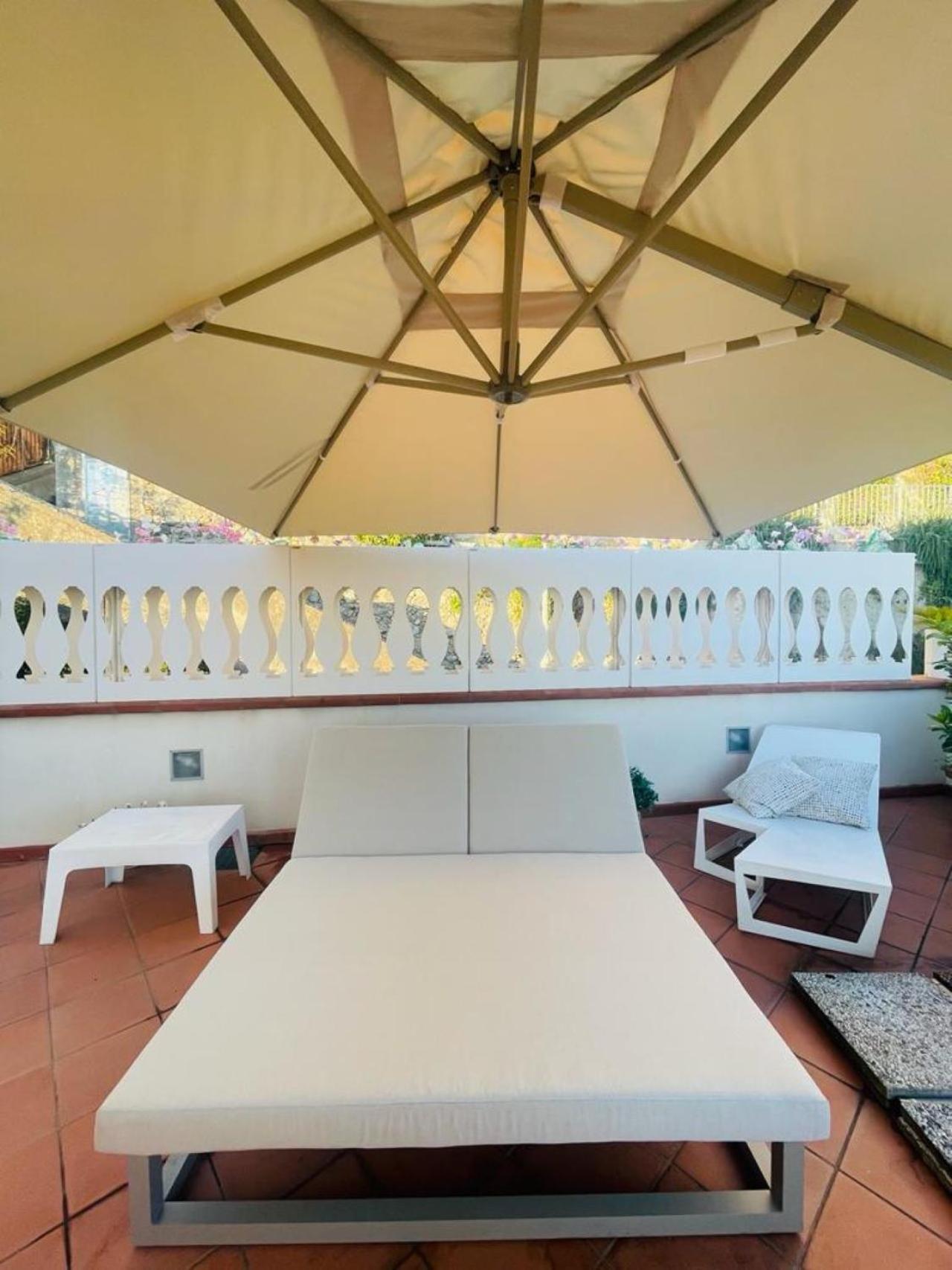 Ti Racconto Il Mare Apartment Салерно Екстериор снимка