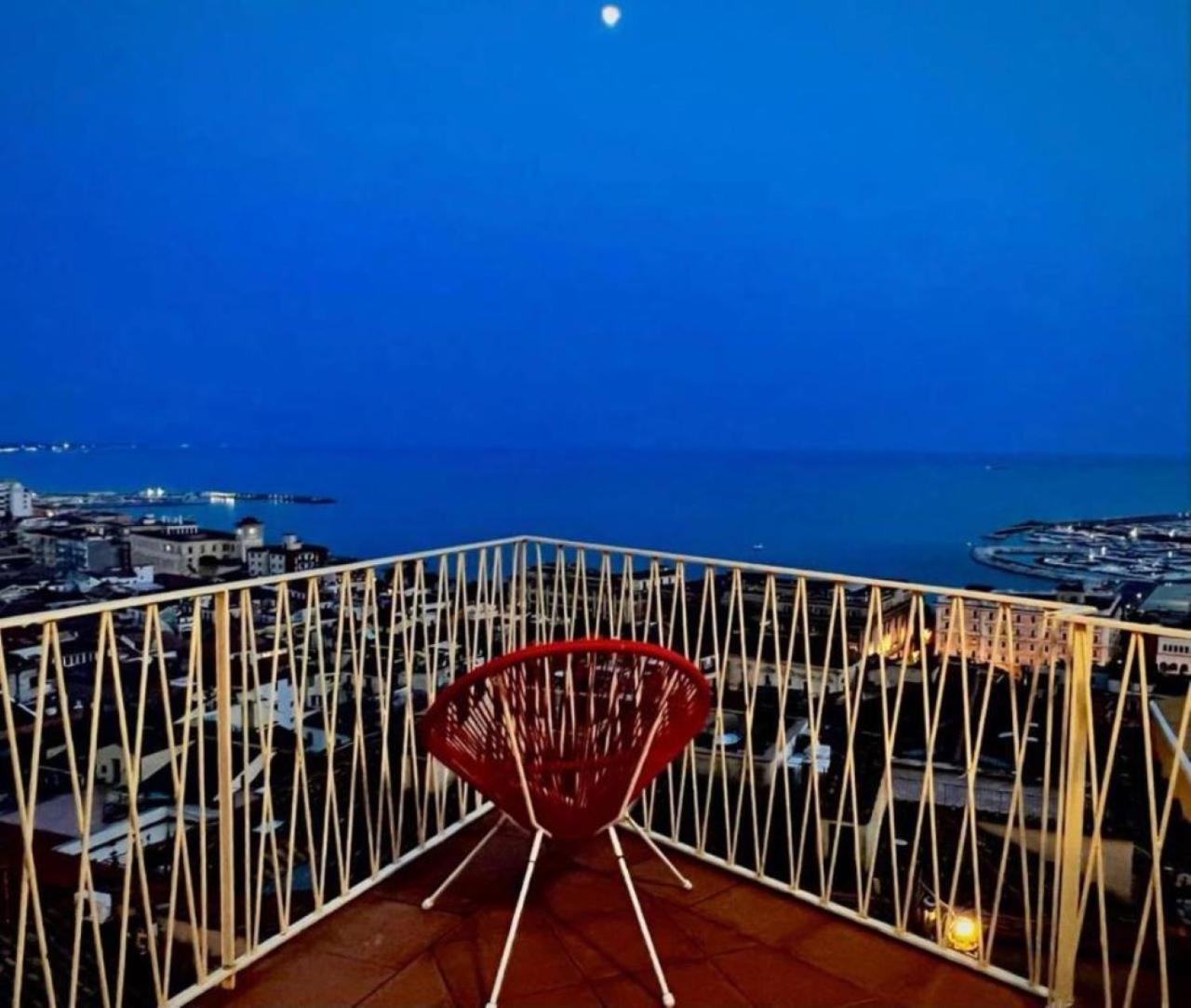 Ti Racconto Il Mare Apartment Салерно Екстериор снимка