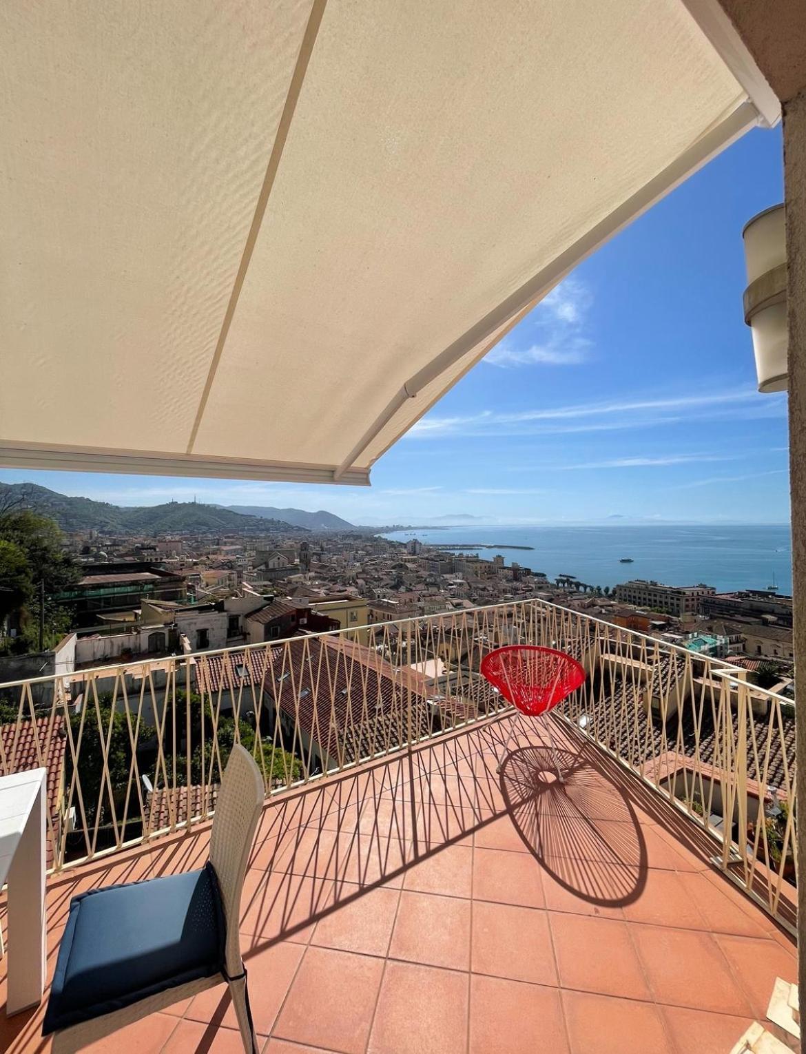 Ti Racconto Il Mare Apartment Салерно Екстериор снимка